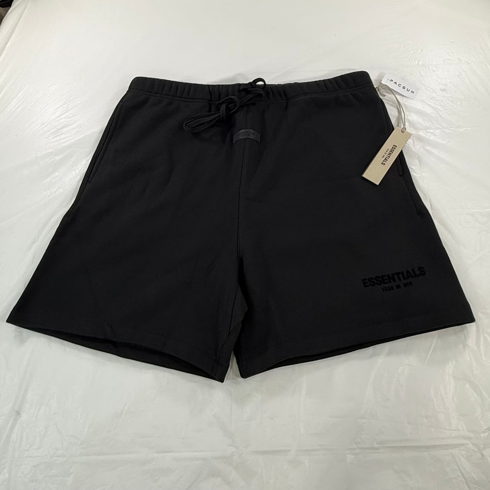 Fear of God Essentials Mens Black Fleece Sweat Shorts XXL NWT RN090233